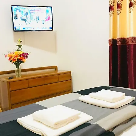 Colosseum Luxury 公寓 *